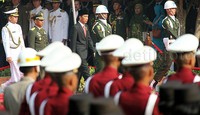 Presiden Jokowi saat tiba di Lubang Buaya untuk memimpin upacara.
