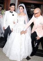 Wajah Bahagia Chelsea dan Glenn Usai Pemberkatan Nikah