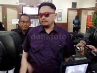Farhat membantah dirinya akan segera ditahan.