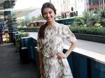 Si Cantik Raline Shah Berbaju Tenun