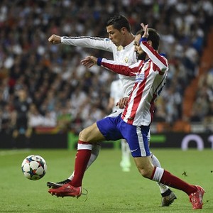 Panas El Derby Madrileno di Vicente Calderon