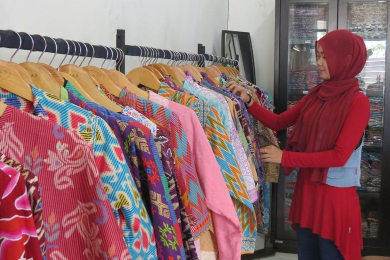 Wisata Batik Trusmi Cirebon Makin Lama Makin Eksis