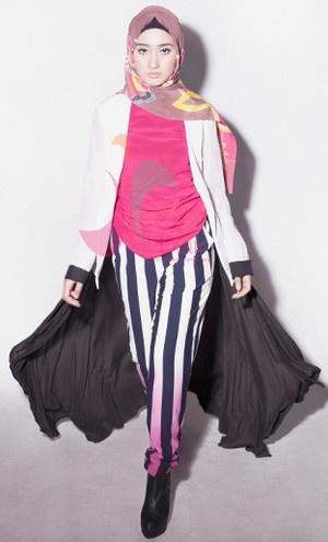 Cerita Dian Pelangi yang Dimarahi karena Potong Kain Batik Usia 100 Tahun