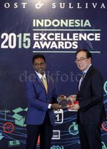 Penyerahan Penghargaan Frost & Sullivan Excellence 2015