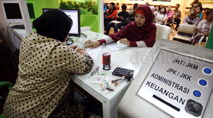 Ada e-Klaim, Cairkan JHT Tak Perlu Antre Dari Jam 4 Subuh