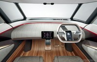 Tampilan dashboard juga futuristik dengan lingkar kemudi yang tak sepenuhnya bulat. Semua kontrol panel disatukan sehingga lebih ringkas dan praktis. Ist/Response.