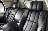 Interior Range Rover Sentinel.