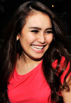 Selain Rojak, Umi Kalsum Turut Sedih Ayu Ting Ting Putus dari Shaheer