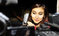 Ayu memberikan klarifikasinya terkait kandasnya jalinan cinta dengan Shaheer. Pool/Noel/detikFoto.     