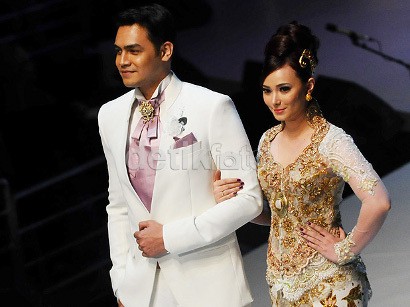 Apa Kabar Asmirandah dan Jonas Rivanno?