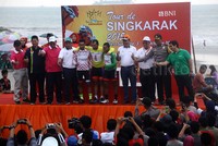 Pebalap yang masuk 10 besar dalam adu sprint 10 kilometer terakhir adalah Mehdi Sohrabi, Abdul Gani, Mohd Nor Umardi Rosdi, Karim Khorrami, Vincent Chin Yong Ang, Nandra Eko Wahyudi, Dani Lesmana, Dominic Perez, Alexander Duerager, dan Ryoma Nonaka.