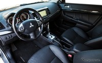 Untuk interior, Mitsubishi mengubah konsol tengah, menambah USB port, dan memperbaharui jok kainnya. Ist/Response.