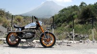 Jaran Kore merupakan konsep penggabungan pure metal sentuhan engineering Retro Classic Cycles antara chromolly, aluminium dan titanium. Ist/Retro Classic Cycles.