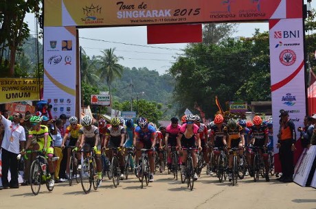 Tanjakan Menantang Mulai Menghadang di Etape 2 Tour de Singkarak