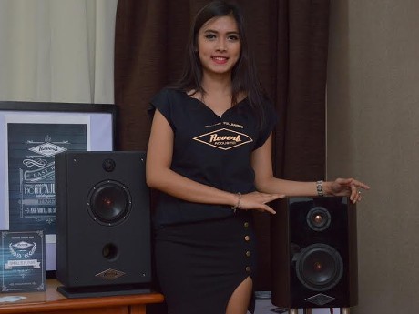 Nuansa Home Audio di Mobil