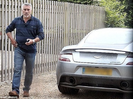 Terobsesi dengan Aston Martin, Pria Ini Bisa Atasi Gangguan Psikologis
