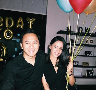 Ini Awal Kisah Asmara Angel Pieters dan Anak Gubernur BI