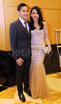 Ririn Dwi Ariyanti dan Aldi Bragi. Pool/Ismail/detikFoto.
