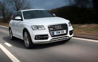 Audi SQ5 dibekali mesin 3.000cc supercharged V6. Gerak mobil didukung sistem khas quattro all-wheel drive, plus transmisi 7 speed automatic, yang bisa membuatnya berlari 0-100 km/jam dalam waktu 5.1 detik. Ist.