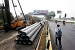 Sejumlah Ruas Jalan di Bekasi Ditutup