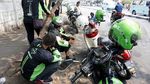 Ojek Online Masih Kuasai Trotoar