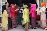 Potret Kebahagiaan Nina Zatulini Dilamar Sang Kekasih