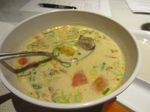 Mencicip Mie Yamin Pedas Hingga Nasi Rames di Roemah Kuliner