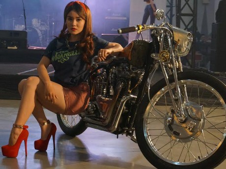 Paras Ayu Pemanis Kustomfest 2015