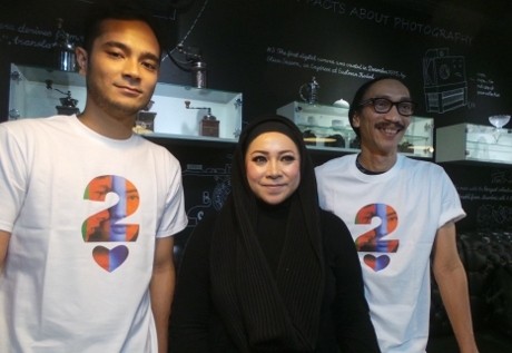 Sangat Romantis! Bocoran AADC? 2 dari Melly Goeslaw dan Anto Hoed