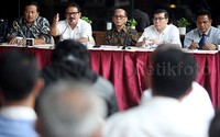 Tim Penjaringan Serbaguna meminta Tim Penjaringan yang dibentuk KOI dibubarkan.