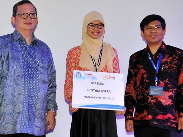 Penyerahan Beasiswa Prestasi Astra