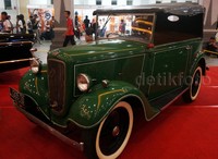 Mobil ini termasuk mobil yang cukup ekonomis dan dibuat di Inggris.