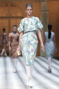 Sebastian Gunawan A Ladys Portrait Sebastian Red & Sebastian Sposa at The Ritz Calton. Pasific Place. Jakarta. [Foto: Mohammad Abduh/Wolipop]