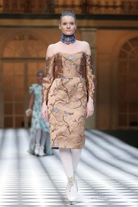 Sebastian Gunawan A Ladys Portrait Sebastian Red & Sebastian Sposa at The Ritz Calton. Pasific Place. Jakarta. [Foto: Mohammad Abduh/Wolipop]