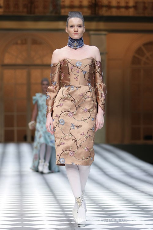 Sebastian Gunawan A Ladys Portrait Sebastian Red & Sebastian Sposa at The Ritz Calton. Pasific Place. Jakarta. [Foto: Mohammad Abduh/Wolipop]