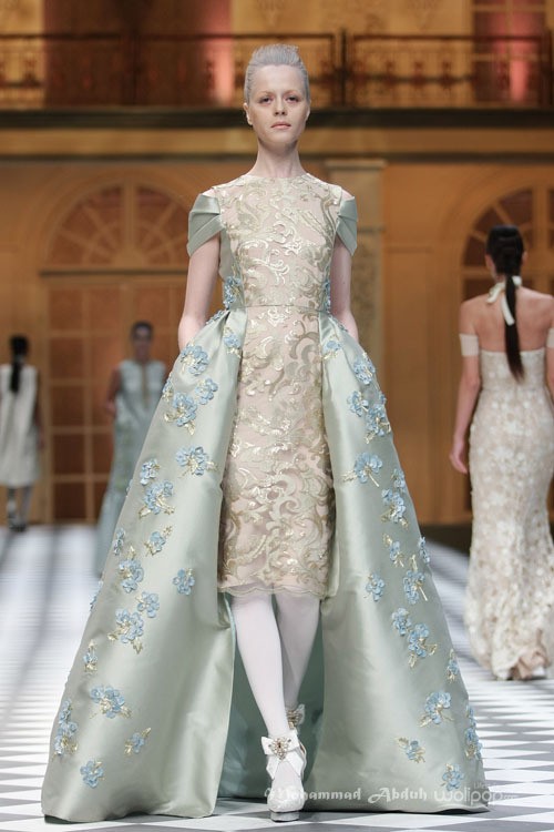 Sebastian Gunawan A Ladys Portrait Sebastian Red & Sebastian Sposa at The Ritz Calton. Pasific Place. Jakarta. [Foto: Mohammad Abduh/Wolipop]