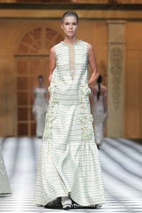 Sebastian Gunawan A Ladys Portrait Sebastian Red & Sebastian Sposa at The Ritz Calton. Pasific Place. Jakarta. [Foto: Mohammad Abduh/Wolipop]