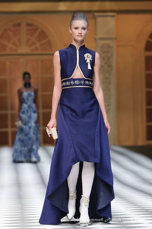 Sebastian Gunawan A Ladys Portrait Sebastian Red & Sebastian Sposa at The Ritz Calton. Pasific Place. Jakarta. [Foto: Mohammad Abduh/Wolipop]