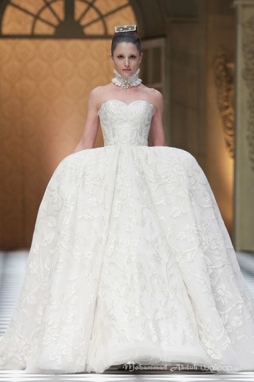 Sebastian Gunawan A Ladys Portrait Sebastian Red & Sebastian Sposa at The Ritz Calton. Pasific Place. Jakarta. [Foto: Mohammad Abduh/Wolipop]