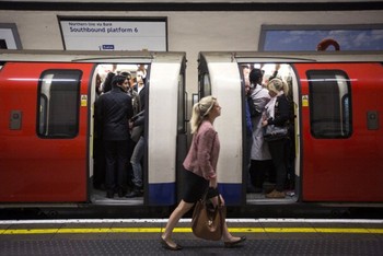 Stasiun MRT bawah tanah di London adalah yang tertua di dunia. (istimewa/detikcom/gettyimages)