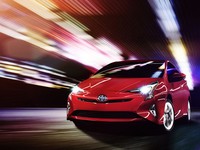 Prius generasi keempat juga akan ditampilkan Toyota. Mobil hybrid ini menjadi lebih irit BBM berkat inovasi terbaru Toyota. (Istimewa-Toyota).