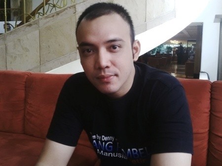 Tuduh Tessa Telantarkan Anak, Sandy Tumiwa Tunjukkan Bukti