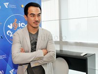Joe juga ikut serta dalam acara penggalangan dana untuk anak-anak yang membutuhkan lewat konser 'Voice of Children: Listen with Love.' Pool/Noel/detikFoto.