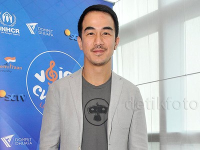 Tetap Kece Tampil Kasual ala Joe Taslim