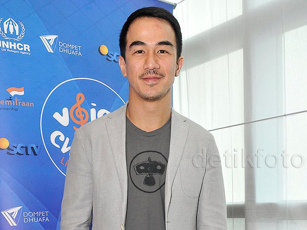 Tetap Kece Tampil Kasual ala Joe Taslim