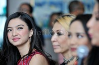 Tak hanya Raline, ada 30 artis yang juga ikut serta dalam penggalangan dana tersebut. Pool/Noel/detikFoto.