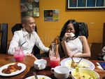 Aww, Mesranya Rinni Wulandari dengan Rapper Malaysia