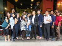 Rinni bersama kru sebelum akhirnya meninggalkan Malaysia.