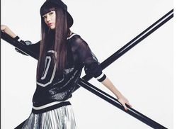 Pemain Voli Cantik Sabina Jadi Bintang di Instagram