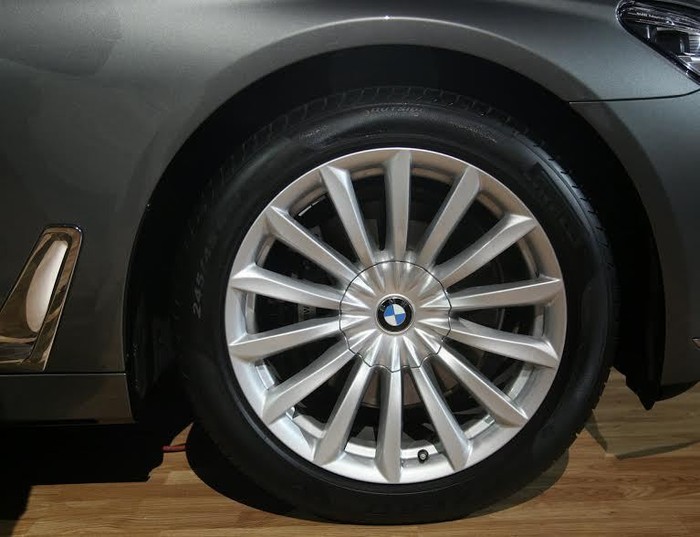 BMW Akan Lahirkan Satu Model Terbaru Lagi di 2015